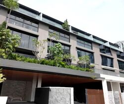 Shrewsbury Road (D11), Terrace #546077021